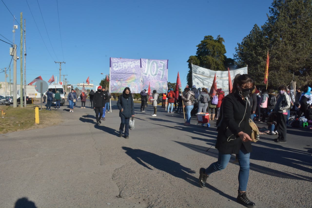 Los bloqueos en Neuquén estuvieron por cuatro horas. Foto:  Yamil Regules