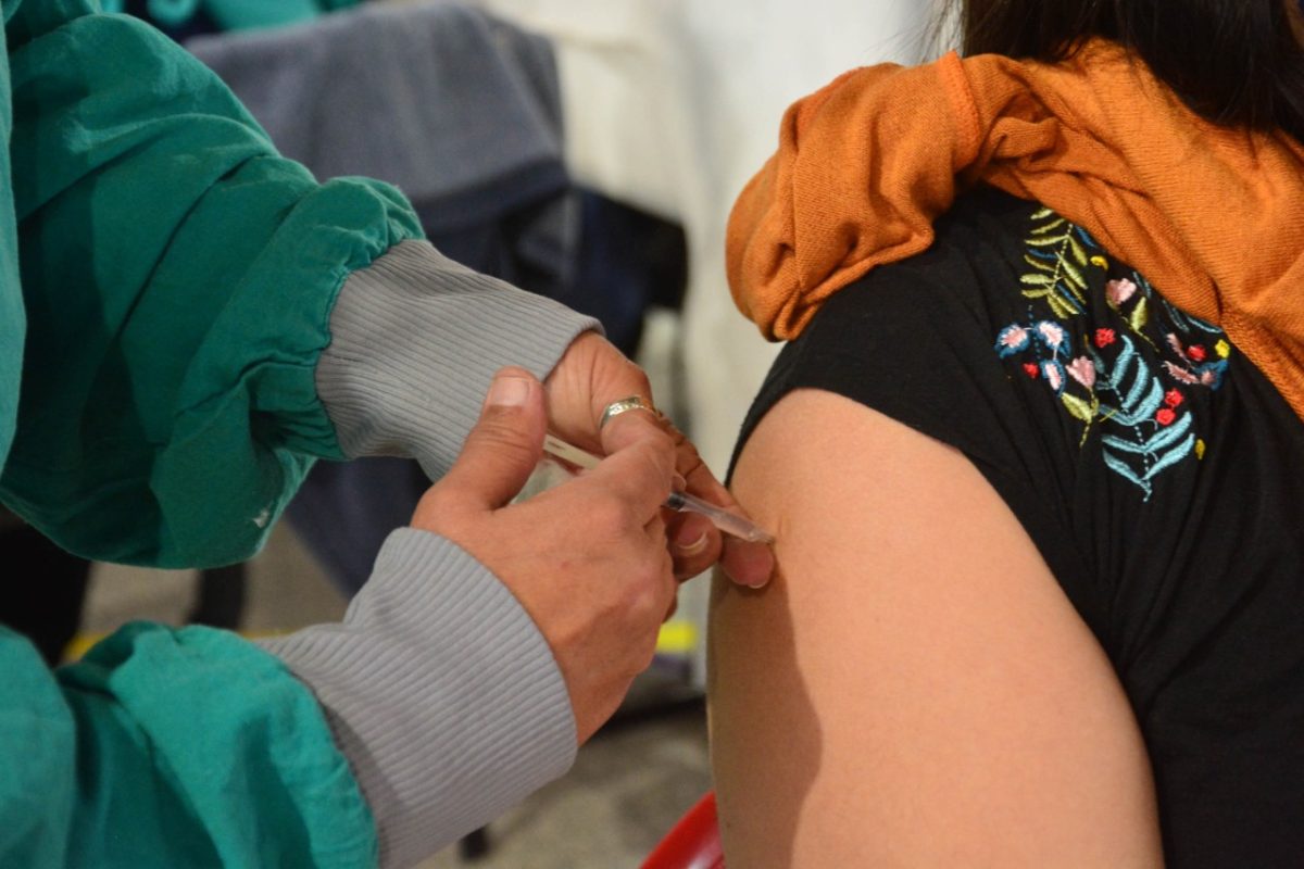 Se vacunará durante la Fiesta del Mar y el Acampante en las tres jornadas. Foto Archivo: Marcelo Ochoa.