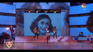 Indignación y polémica por el uso de la imagen de Ana Frank en «Showmatch»