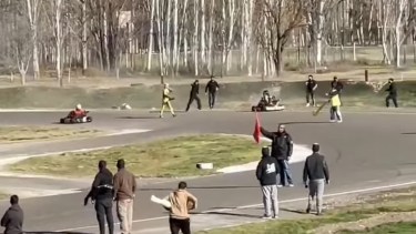 En los disturbios también intervinieron allegados de los pilotos.