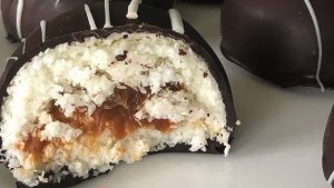 Bocaditos de coco y dulce de leche