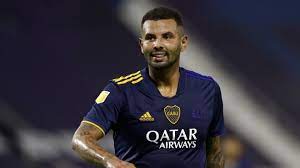 El representante de Cardona aseguró que el jugador tenía permiso de Boca