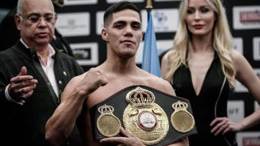 Castaño quiere entrar en la historia grande del boxeo mundial