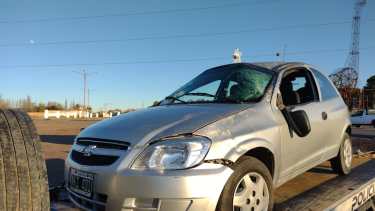 Plaza Huincul, vuelco en Challaco (Gentileza)