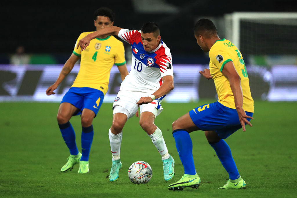 Chile le dio batalla a Brasil, pero no pudo dar el golpe de la Copa América. 