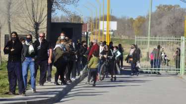 Anuncian atención con horario reducido en el vacunatorio covid de Regina