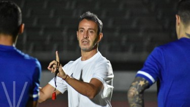 Fernando Batista es el entrenador de la selección sub 23 masculina de fútbol. 