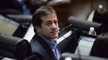 El senador no esquivó el debate y se mostró a favor de la aplicación de las nuevas rutinas.-