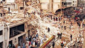 En el atentado contra la AMIA murieron 85 personas y más de 300 resultaron heridas.