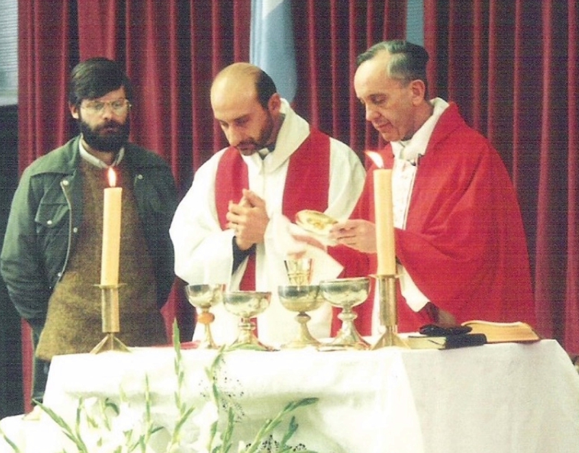 Pablo había llegado a Roca hace dos décadas. Había participado en varias misas junto a Jorge Bergoglio, hoy el Papa Francisco. (foto: gentileza)