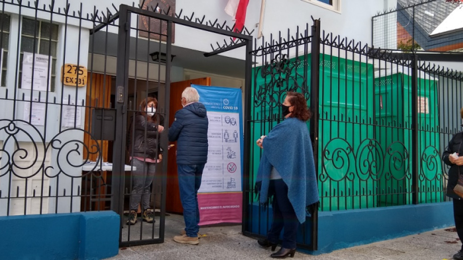 Hay 650 personas inscriptas en el padrón electoral en el Consulado de Chile en Bariloche. Foto: archivo