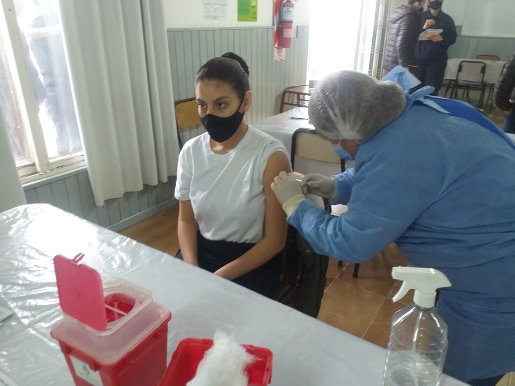 Previo al inicio del curso los aspirantes recibieron la vacuna contra el Covid 19. Foto: gentileza.