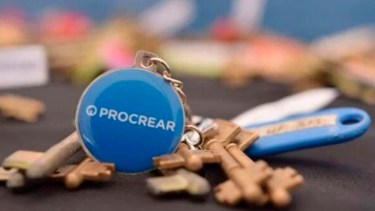 Los créditos se ajustan mediante la fórmula Casa Propia, que tiene en cuenta el menor indicador entre el Coeficiente de Variación Salarial (CVS) que publica el INDEC.
