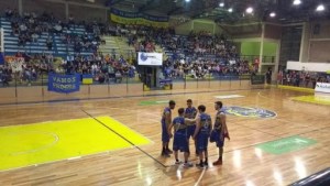 Vuelve a jugarse la Liga Argentina de básquet en Roca tras 16 meses