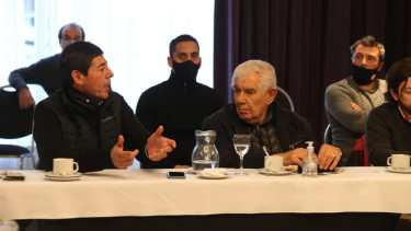 El secretario General Guillermo Pereyra junto a Marcelo Rucci. (Gentileza) 