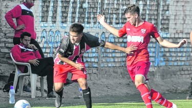 Sapere recibirá a Bicicross e Independiente irá contra El Porvenir en cancha de Pacífico. Foto: archivo Yamil Regules.
