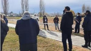 Seguridad y Justicia de la provincia y vecinos de Roca en reunión