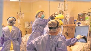 Río Negro y las 100.000 muertes: salud, economía y una riesgosa apuesta final