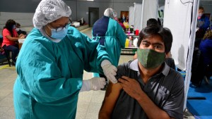 Confirman 455 muertos y 17.295 contagios de coronavirus en el país