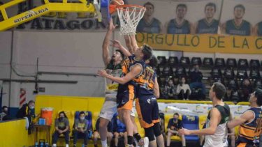 El Griego volvió a derrotar a Villa Mitre como local.