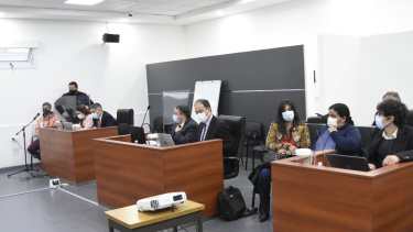 Está prevista la cuarta jornada de audiencia por el femicidio de la joven de Catriel. El debate se desarrolla en Cipolletti. (Florencia Salto) 