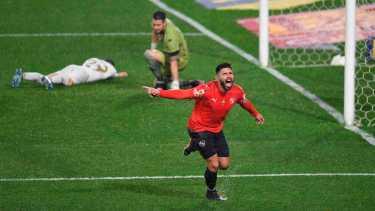 Silvio Romero grita el gol de Independiente con el que su equipo ganó el clásico de Avellaneda. Foto: Télam