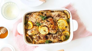 Pollo a la mostaza y miel para sorprender a los comensales