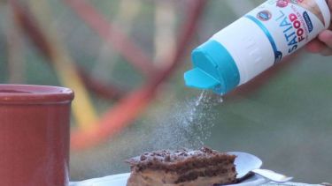 La denuncia indica que se emiten mensajes incongruentes entre sí respecto de las condiciones saludables del producto.-