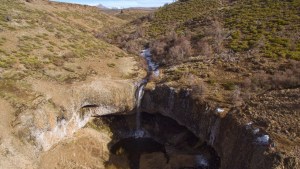 Descubrí la cascada Las Tapaderas, la joya oculta del norte neuquino