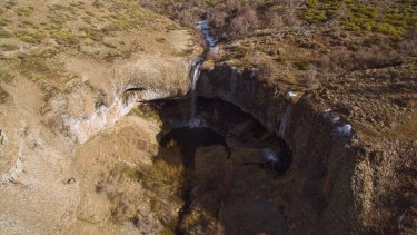 Cascadas Las Tapaderas a 12 km de Manzano Amargo, norte neuquino. Foto: Brian Muñoz.