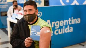 El Gobierno confirmó que no sancionará a trabajadores que no se vacunen contra la Covid-19