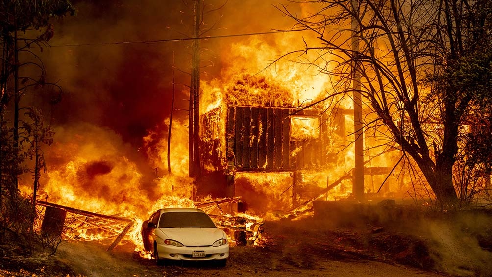 Los Incendios de Greenville, en California, EEUU, son solo una muestra de las consecuencias que derivan del cambio climático. (Télam).-
