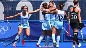 Las Leonas le ganaron a Alemania y tendrán dos chances de medalla