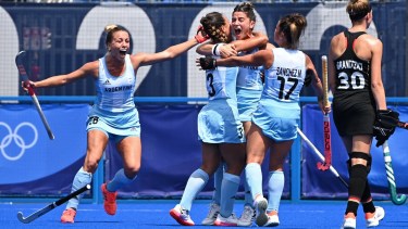 Las Leonas le ganaron a Alemania y tendrán dos chances de medalla