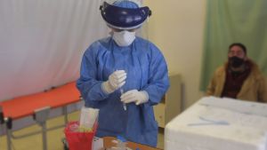 Tres muertos y 33 casos nuevos de coronavirus en Río Negro