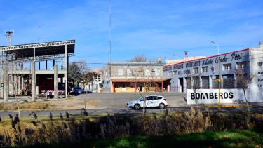 Bomberos Voluntarios de Regina realizará un nuevo curso de aspirantes a integrar el cuerpo. (Foto Néstor Salas)