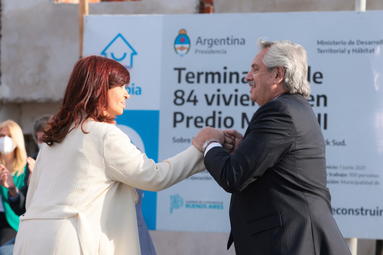 Alberto Fernández había sido llamado por la defensa de Cristina Kirchner para declarar antes de ser elegido presidente. (Archivo).-