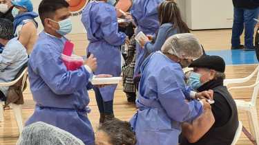 Se dará la segunda dosis de Sinopharm en Cutral Co (Foto: Archivo Andrea Vazquez)