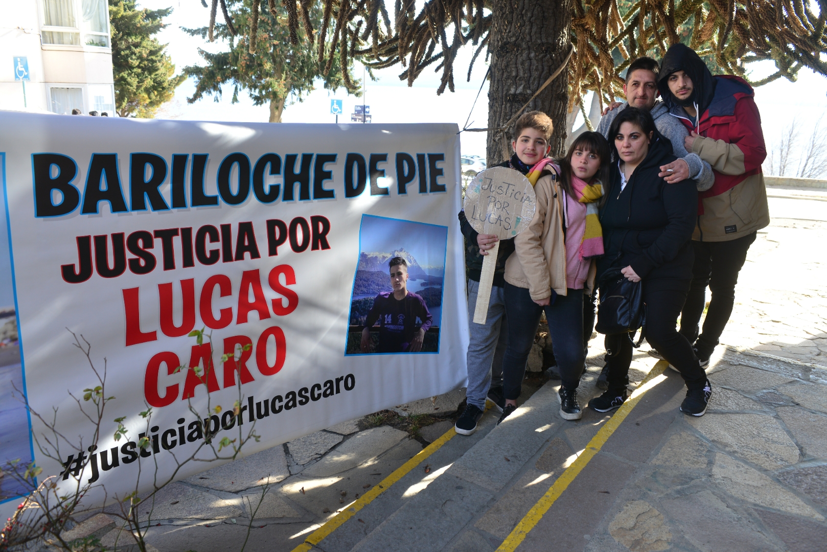 La familia de Lucas Caro siguió con dolor el juicio por la muerte del adolescente de 17 años. Archivo/Chino Leiva