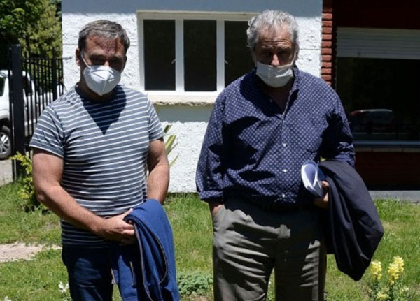 Frutos y su abogado Diego Breide en una visita anterior a la Justicia (Foto: Archivo)