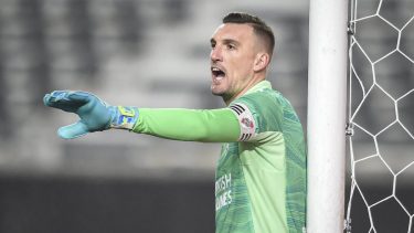 Armani se aleja de River. A priori, se iría en diciembre, pero también se lo menciona en el actual mercado de pases.