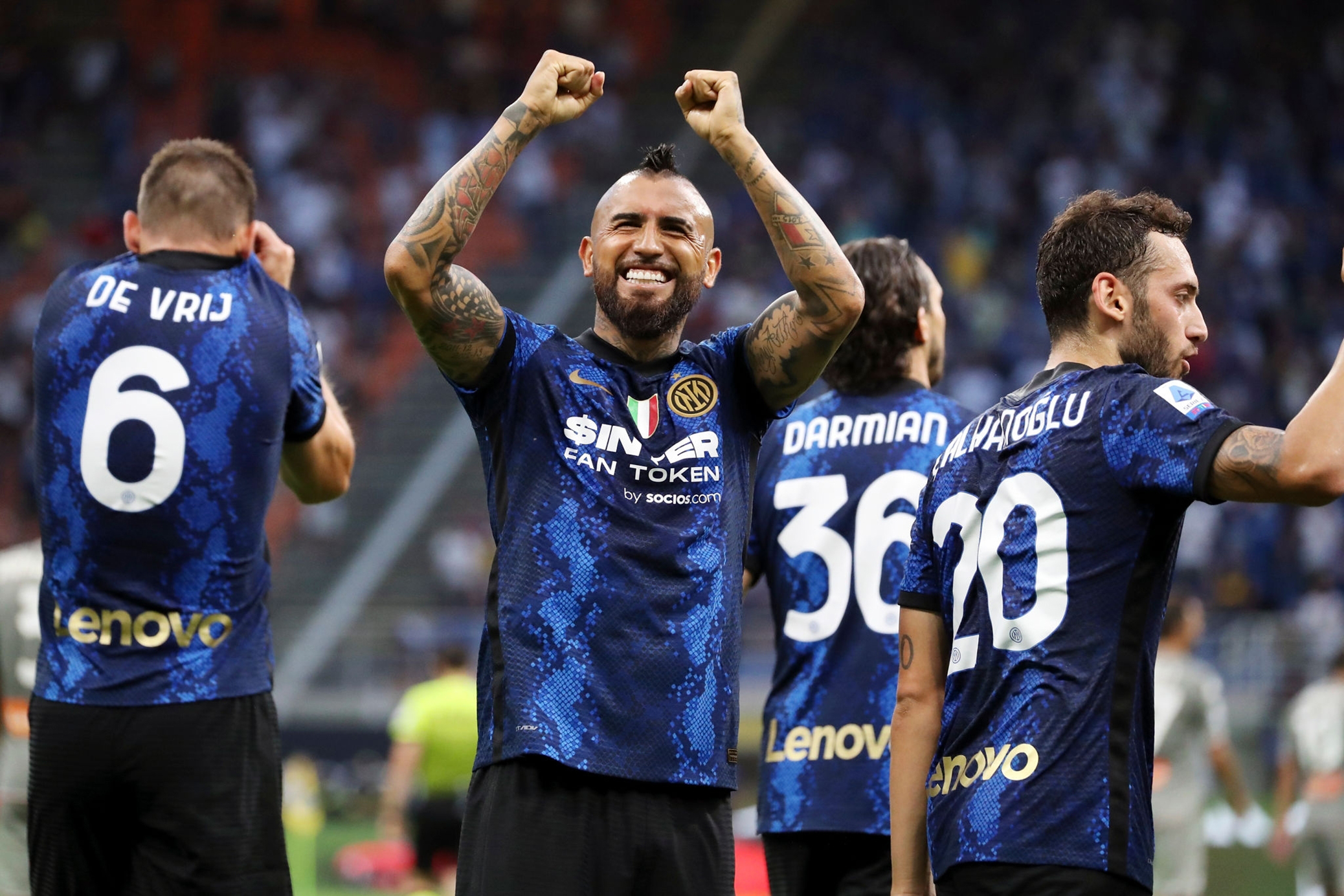 Vidal metió un gol y dio una asistencia en la goleada de Inter.