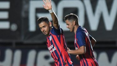 Los mellizos están cada vez más lejos de seguir en San Lorenzo, que pasa un mal momento futbolístico. 