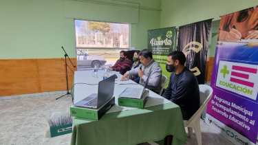 El programa +Educación se lanzó hoy al mediodía en el Centro Cultural Comallo. Foto: gentileza.
