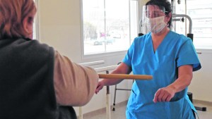 Long Covid: hasta un 50% de los pacientes tienen síntomas prolongados