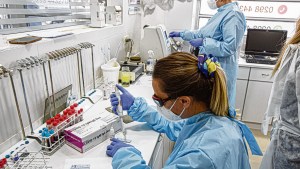 Con 2.073 contagios, hoy fue el día con menos infectados de coronavirus en más de un año