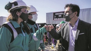 Darío Martínez dijo que se reunió con Gutiérrez por la ley Vaca Muerta