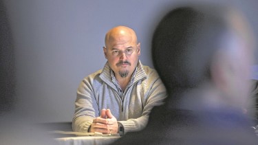 Leonardo Gil tiene 48 años. Nació en Mar del Plata y en el 2004 se radicó en Bariloche, junto a su familia. Foto: archivo.