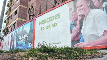 Desde el 9 de septiembre está permitida la cartelería de campaña en Neuquén. (Yamil Regules)