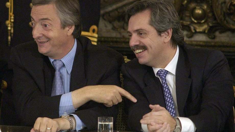 Año 2005. El presidente Kirchner junto con su Jefe de Gabinete, Alberto Fernández.